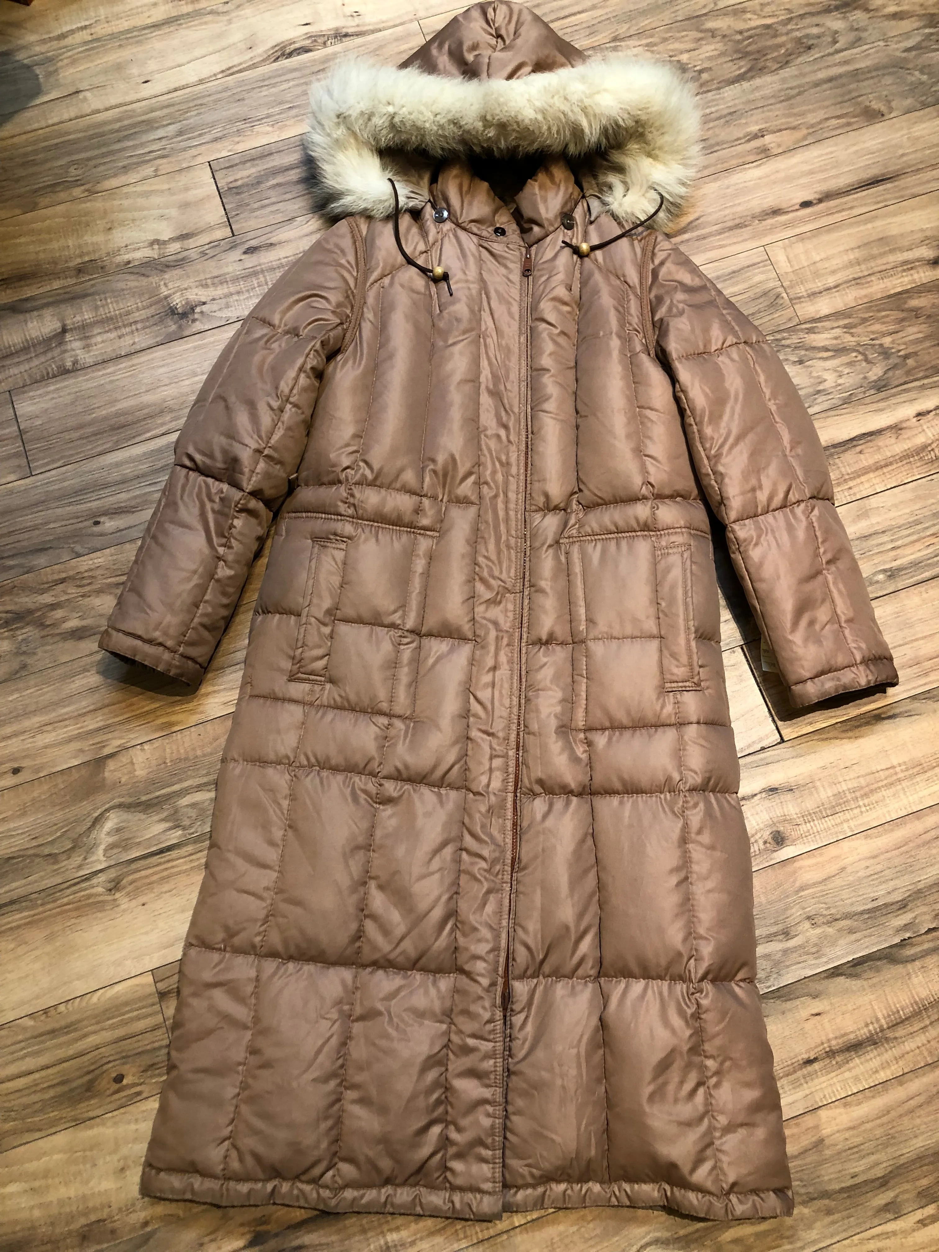 Vintage 80’s Baycrest Pink Down-Filled Coat, Made in Canada, Size 10